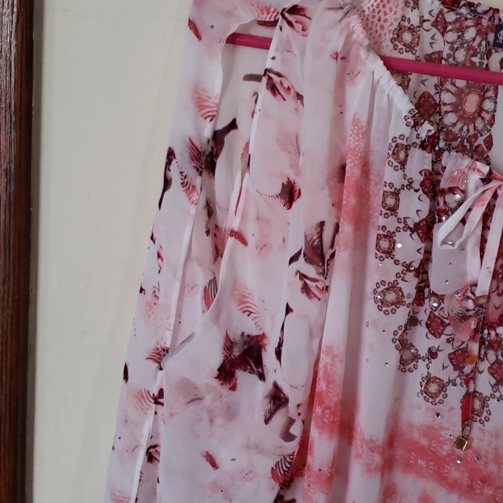 Shirt - Picture 2 of 4